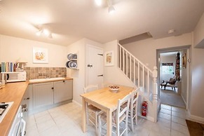 Host Stay White House