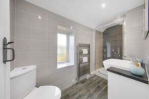 Host Stay Westbury Cottage