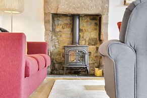 Host Stay Westbury Cottage