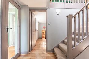 Host Stay Nine Ladies