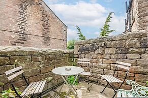 Host Stay Nine Ladies