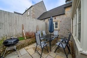 Host Stay Sparrow Cottage