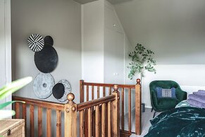 Host Stay 44 Wellington Street