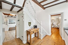 Host Stay Ivy Farm House - Wetton