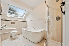 Host Stay Ivy Farm House - Wetton