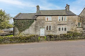 Host Stay Ivy Farm House - Wetton