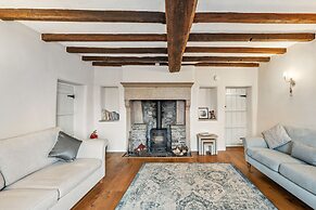 Host Stay Ivy Farm House - Wetton