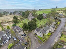 Host Stay Ivy Farm House - Wetton