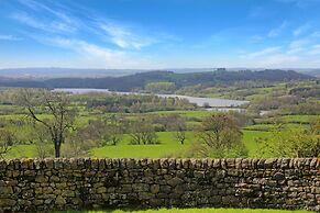 Host Stay Lakeview Cottage - Upper Hulme