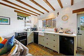 Host Stay Little Barn - Upper Hulme