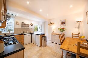 Host Stay Chimney Pots Cottage