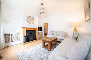 Host Stay Poppy s Cottage