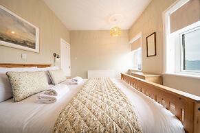 Host Stay Poppy s Cottage