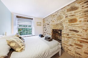 Host Stay Batemill Cottage