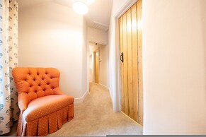 Host Stay Well Farm Cottage