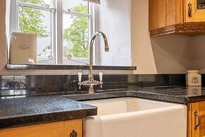 Host Stay Well Farm Cottage