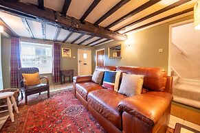 Host Stay Well Farm Cottage