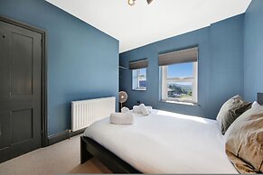 Host Stay Charnwood Cottage