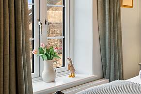 Host Stay Jasmine Cottage