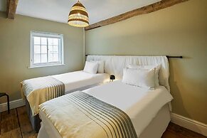 Host Stay Paradise Farm