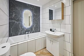 Host Stay Middle Cottage