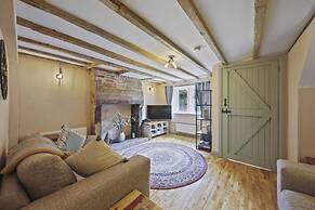 Host Stay Elsie s Escape