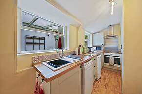 Host Stay Elsie s Escape