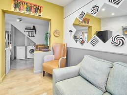 Host Stay Cedar Cottage