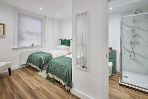 Host Stay The Coach House Apartment 1