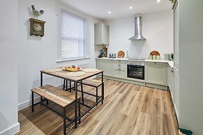 Host Stay The Coach House Apartment 1