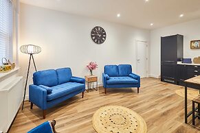 Host Stay The Coach House Apartment 2