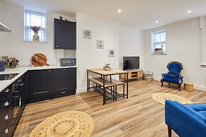 Host Stay The Coach House Apartment 2