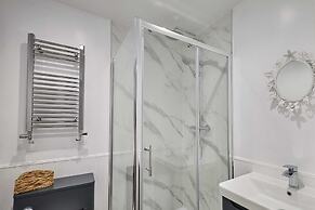 Host Stay The Coach House Apartment 2