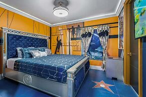 Ultimate Hollywood Themed Mansion for Big Groups