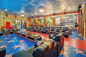 Ultimate Hollywood Themed Mansion for Big Groups
