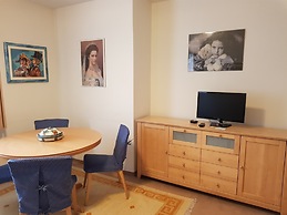 Apartment Near the Golf Course