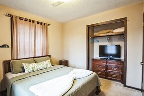 View West Lakefront Cottage 4 Bedroom Cottage