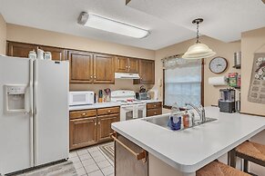 View West Lakefront Cottage 4 Bedroom Cottage