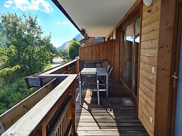 Central Vacation Apartment With View