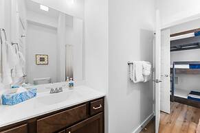 Cm132-6 -summer Breeze- Sleeps 17 6 Bedroom Home