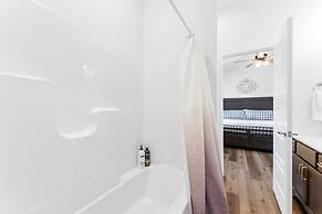 Cm132-6 -summer Breeze- Sleeps 17 6 Bedroom Home