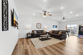 Cm132-6 -summer Breeze- Sleeps 17 6 Bedroom Home