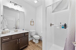 Cm132-6 -summer Breeze- Sleeps 17 6 Bedroom Home