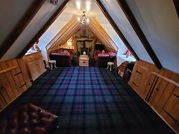 Traditional 2-bed Cottage in Dalry