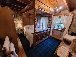 Traditional 2-bed Cottage in Dalry