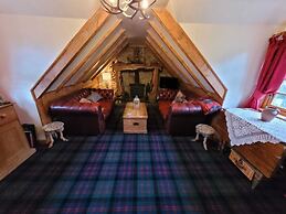Traditional 2-bed Cottage in Dalry