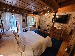 Traditional 2-bed Cottage in Dalry