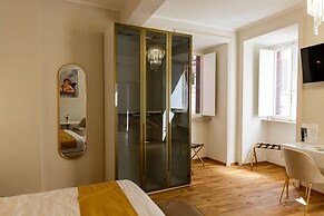 Golden palace luxury guest house