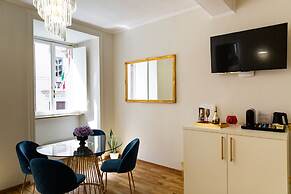 Golden palace luxury guest house