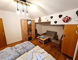 Apartment Near St. Kathrein Thermal Spa